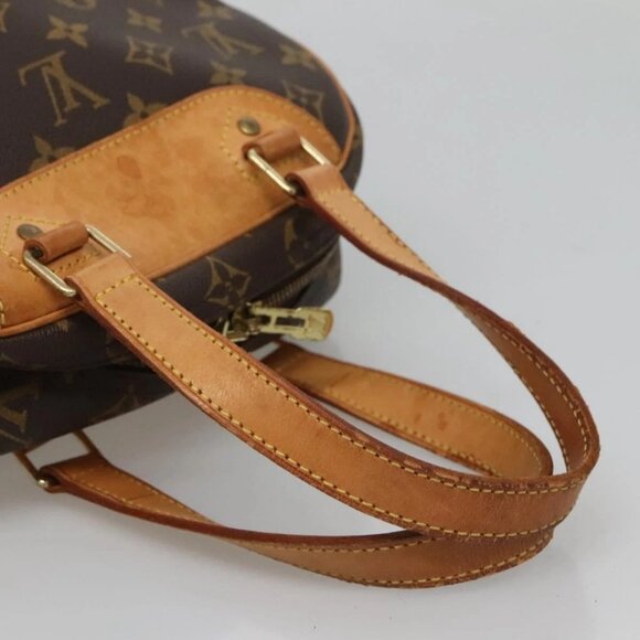 LOUIS VUITTON Monogram Excursion Hand Bag - Picture 6 of 16